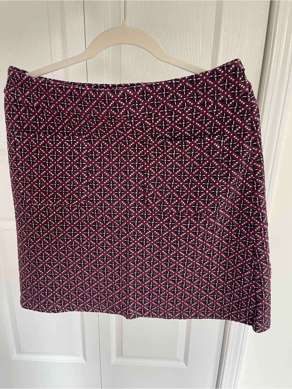 LOFT Patterned Burgundy A-Line Skirt